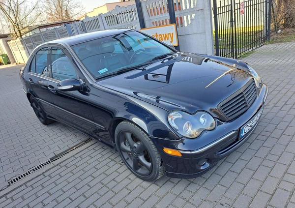 Mercedes-Benz Klasa C cena 16900 przebieg: 348000, rok produkcji 2006 z Bydgoszcz małe 37